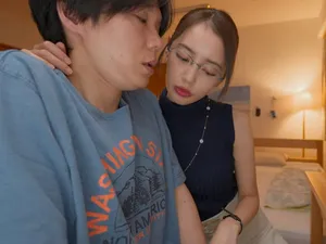 Chiếc thẻ đen dừng thời gian, thanh niên có được ước mơ của bao dâm thủ