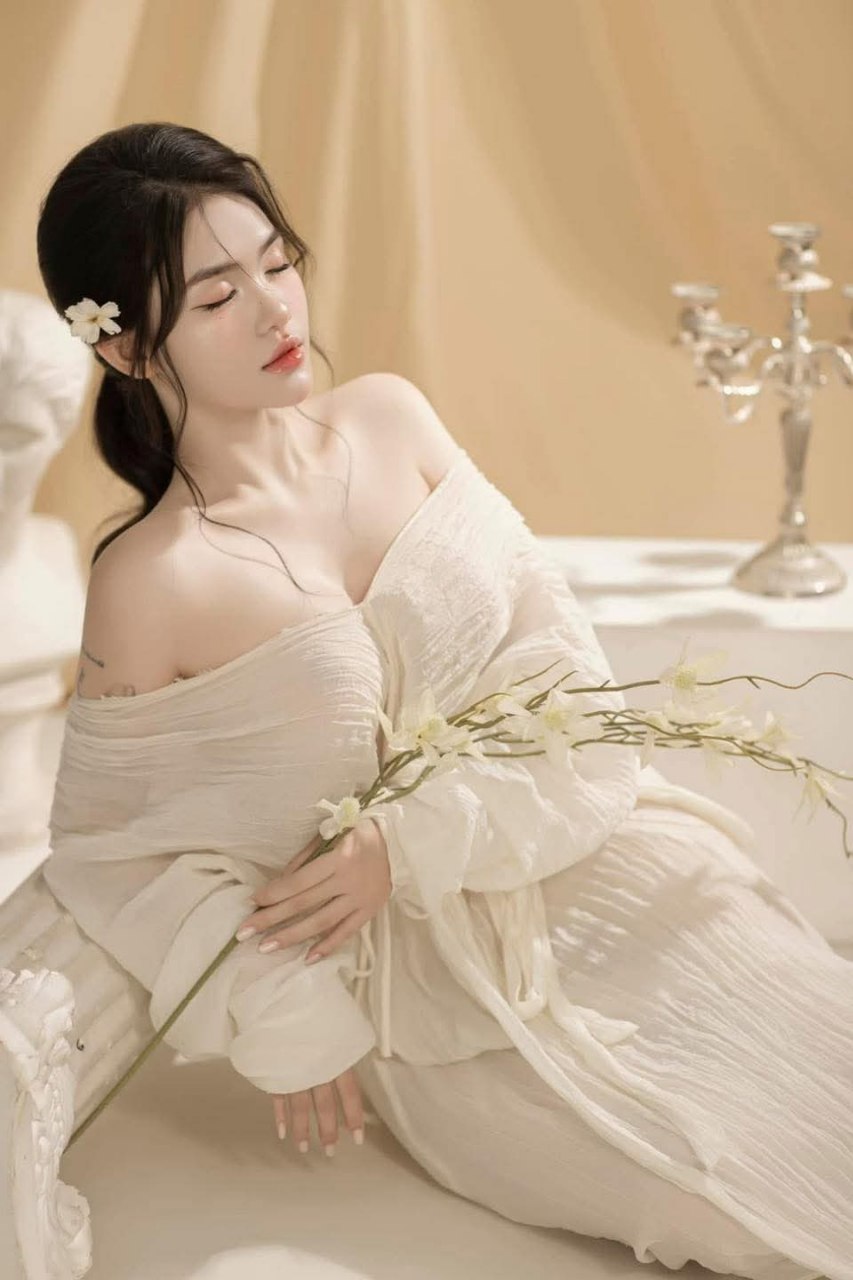 Cjod-348 nhìn những em nhân viên chơi trò tình ái sếp nứng quá beeg chịch em tsumugi akari vú căng